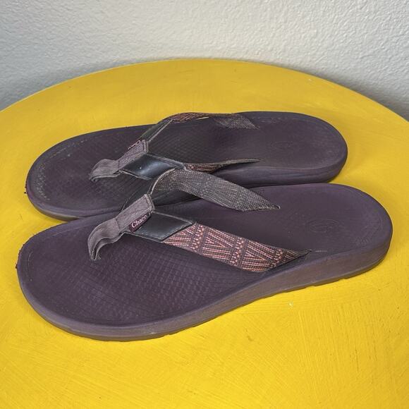 Chaco Open Toe Thong Sandals Size 8 Purple Outdoor Beach Flat Flip Flop Slides - Picture 1 of 9